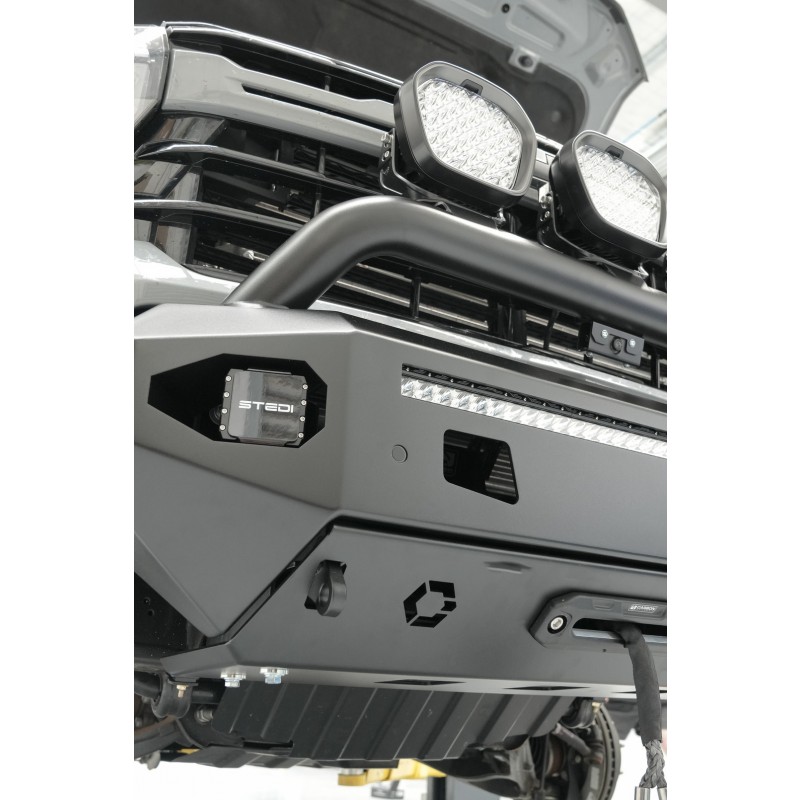 SILV2500 Grey - front - offroad creative.jpg